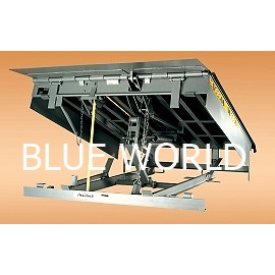 โรงงานติดตั้งม่านริ้วพลาสติกห้องเย็น บลูเวิลด์ เทรดดิ้ง -  สะพานโหลดสินค้า (Mechanical Dock Leveler)